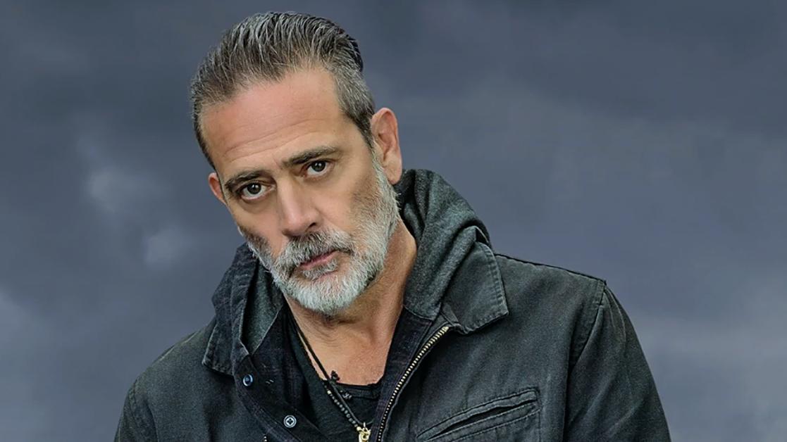 Jeffrey Dean Morgan Reveals How Long Negan Was Supposed to Be on The  Walking Dead